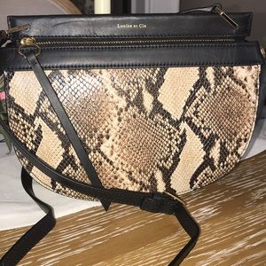 Louise et Cie crossbody bag. Elay